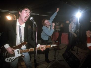 Teenage Sex Pistol
